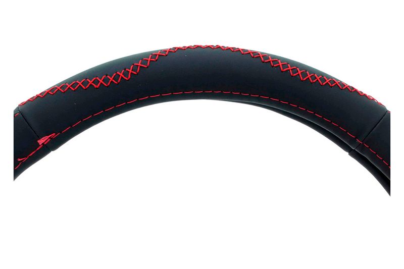 Forro de timón para auto 38 cm cuero negro/rojo Goodyear, detalle en primer plano de las costuras rojas sobre cuero negro