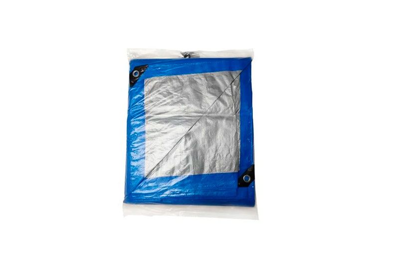 Lona para auto 10 x 12 pies azul/gris Max Motor, doblada dentro de su empaque plástico transparente