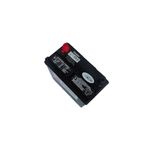 Batería Energizer EN-51R-500, CCA 500 amp, vista superior en ángulo donde se observa la tapa negra y borne rojo