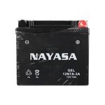 Batería sellada con gel 12N7A-3A 12 V / 7 A Nayasa, vista frontal de la batería negra con terminal positivo rojo