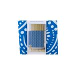 Cortina de baño azul Joy Sttelli, empaque plegado con fotografía del producto instalado en una bañera
