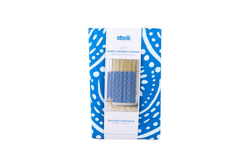 Cortina de baño azul Joy Sttelli de 72 x 72 pulgadas, empaque cerrado con ilustración del producto instalado