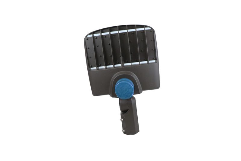 Cobra LED Streetlight 150 W 21000 lúmenes 10 kV 100-277 volts IK10 IP67 5700K UL Ilukon, vista posterior con disipador