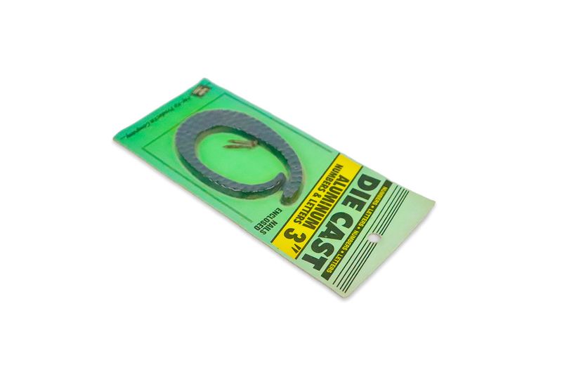 Número 0 de 3 pulgadas zinc Hy-ko, en empaque blister verde y amarillo con clavos incluidos