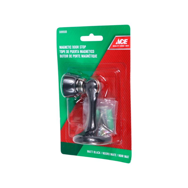 Tope puerta magnético Ace negro mate, en su empaque plástico con tarjeta de cartón verde y roja