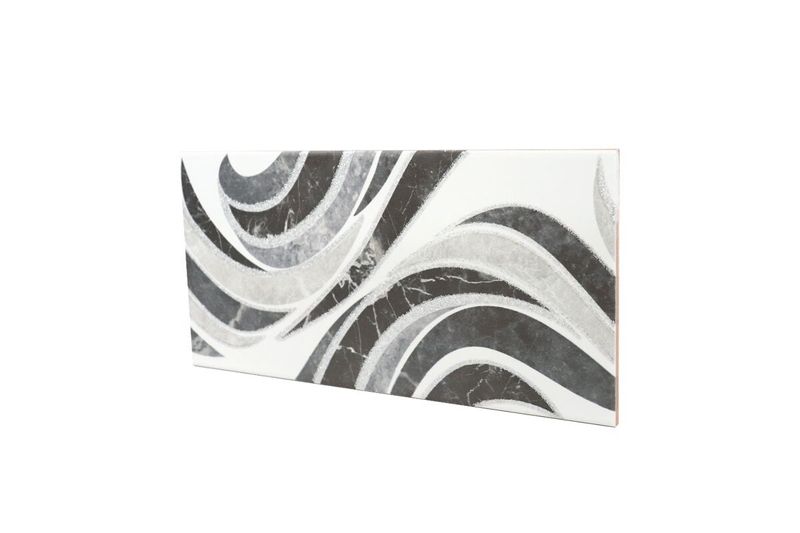 Cenefa decorativa 15x30 Nova blanco negro baño Estudio Cerámico, vista en ángulo del diseño con ondas orgánicas