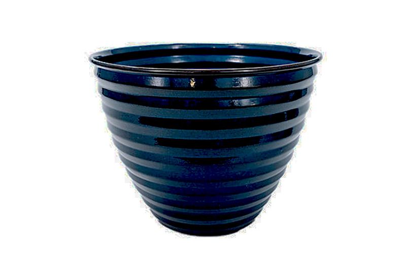 Macetera Avondale Classic de 10 pulgadas midnight sapphire Robert Allen, vista frontal del recipiente con relieve horizontal