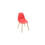 Silla Taho coral Atmosphera, vista diagonal del asiento rojo con patas de madera clara
