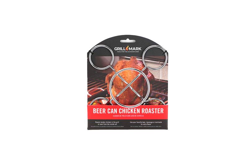 Asador para aves con lata 6x6 pulgadas Grill Mark, empaque frontal con ilustración de pollo asado y logotipo