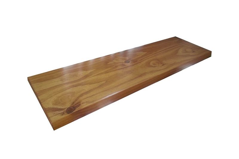 Tabla de cedro 1 pulgada x 36 pulgadas x 2.51 metros Sinsa, vista diagonal de la madera cepillada con vetas naturales