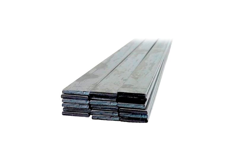 Platina 2 x 1/8 x 6 metros Indenicsa, conjunto de barras metálicas planas apiladas en perspectiva