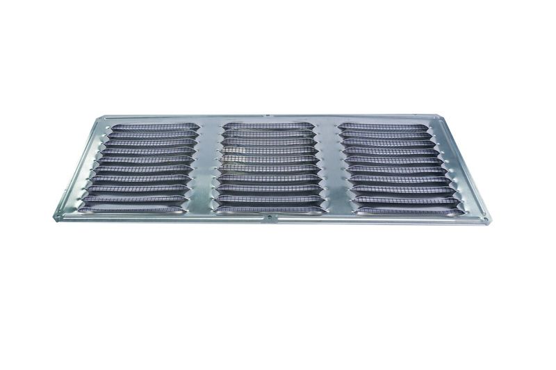 Parrilla de ventilación de aluminio Nimbus de 6 x 16 pulgadas, vista frontal inclinada con rejillas paralelas
