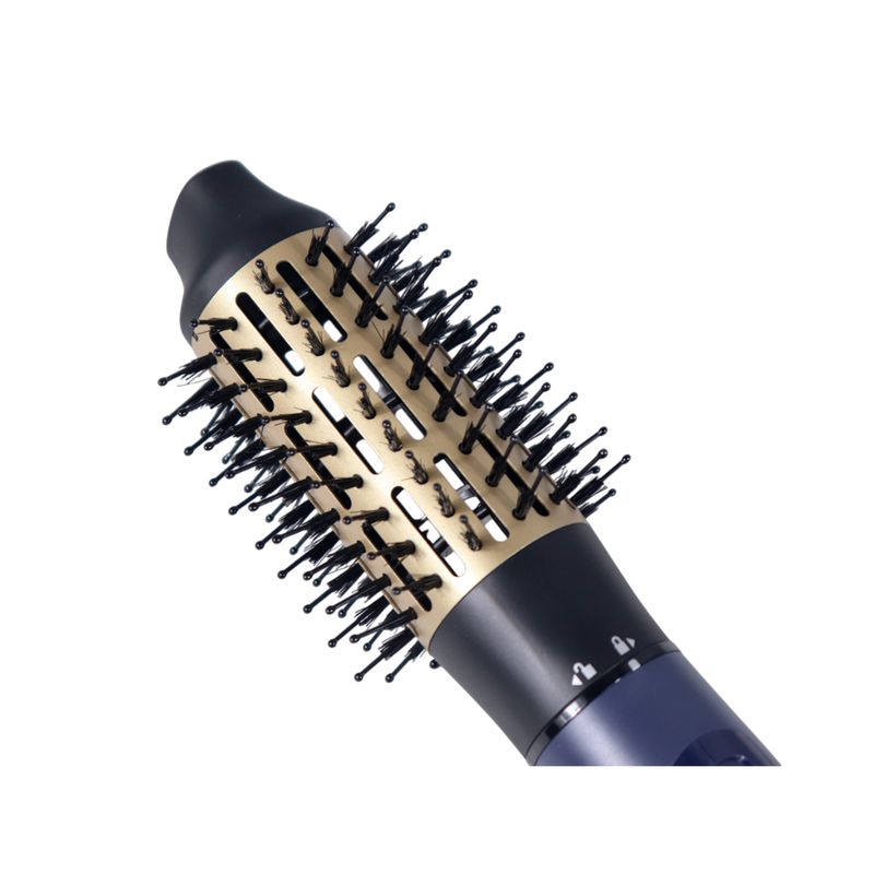 Cepillo de cabello Sapphire Luxe Remington, acercamiento al cabezal redondo con cerdas negras y base dorada