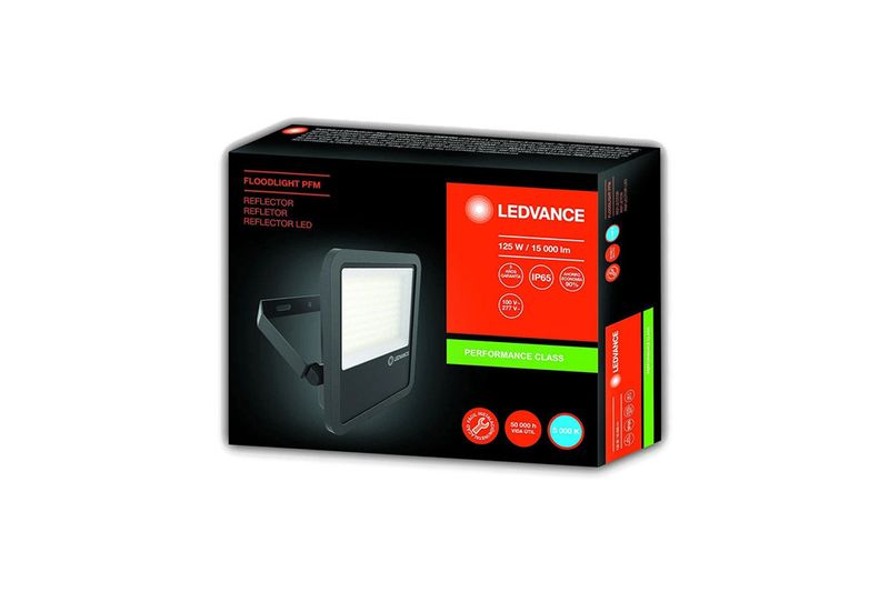 Reflector LED Floodlight 15000 lúm 125 W 100-277 V 5000 K Ilukon, en su caja negra con ilustración del equipo