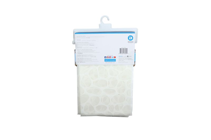 Cortina baño plástica Pebblz blanca Interdesign, vista posterior del empaque con etiquetas e instrucciones