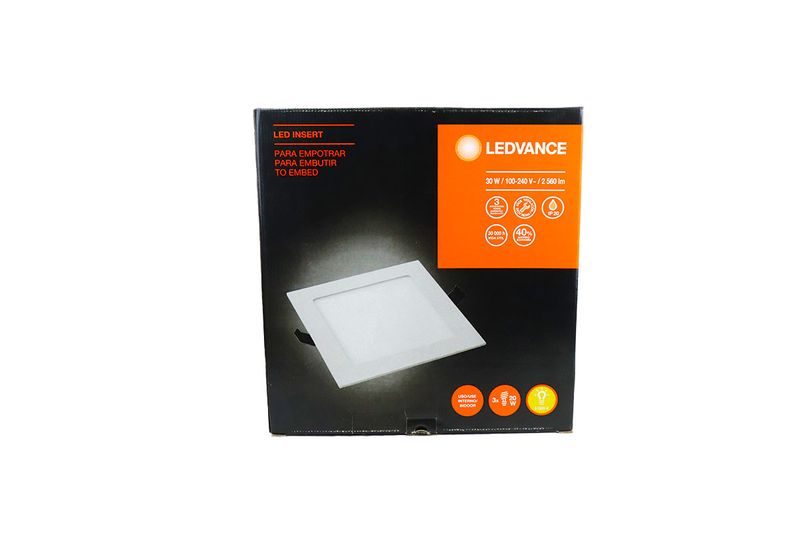 Luminaria LED empotrable 16 pulgadas 30 W IP20 3000K 25000H cuadrada Ledvance, empaque negro con detalles en naranja