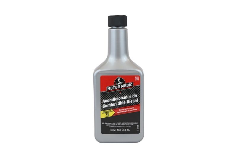 Aditivo para diesel 12 onzas Gunk, botella plateada con etiqueta roja y negra de Motor Medic