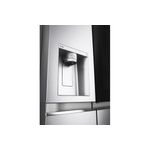 Refrigerador inverter InstaView con dispensador p/negra SBS 679 L silver LG, primer plano del dispensador de agua y hielo