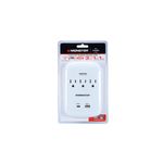 Protector de sobretensiones 3 salidas 15 amp y 1 USB-1 tipo C Monster, empaque plástico con detalles técnicos en rojo