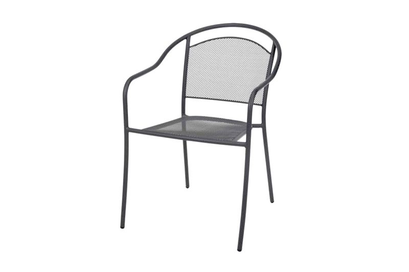 Silla de acero malla 6x6 mm apilable gris Koopman, vista frontal diagonal sobre fondo blanco