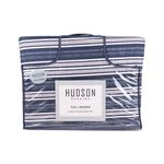Juego de edredón queen 3 piezas estampado Lyery navy CHD Home, empacado en bolsa plástica con etiqueta de marca