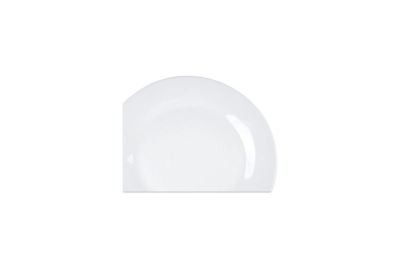 Plato blanco para cena porcelana Koopman, vista cenital de una cuarta parte del plato sobre fondo blanco
