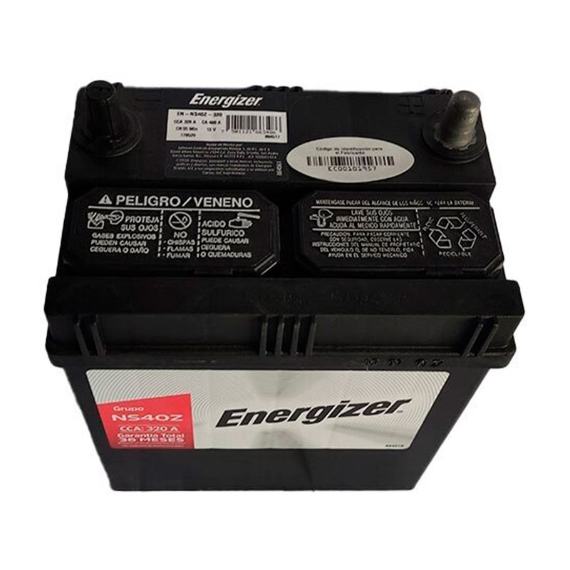 Batería Energizer EN-NS40Z-320, CCA 320 amp, vista frontal con etiquetas de advertencia y logo de la marca
