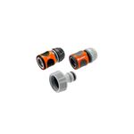 Manguera 20 m Classic 1/2 pulgadas con juego conectores Gardena, detalle de los tres conectores naranjas y grises