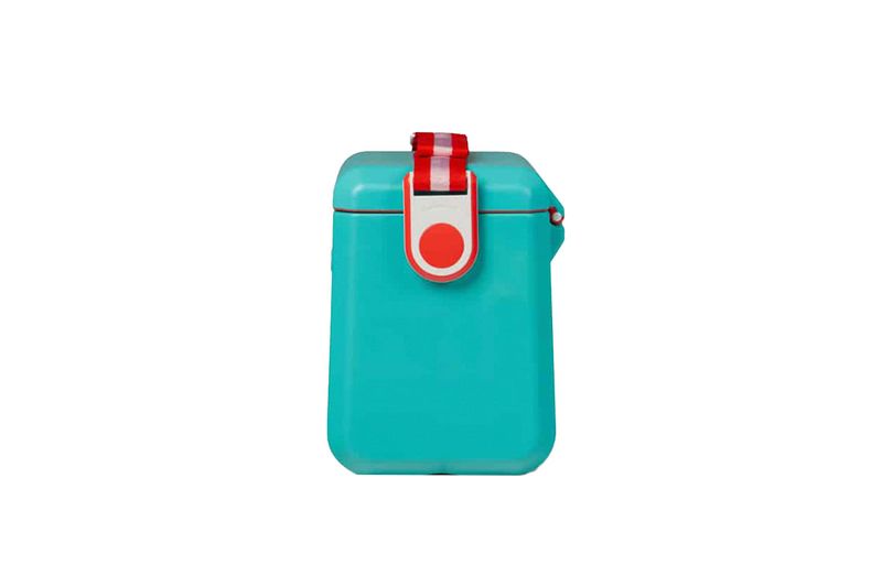 Hielera 11 qt rojo Tag A Long con correa Igloo, vista frontal en color turquesa con cierre y correa rojas