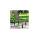 Silla apilable Essentia wenge Hespéride, vista lateral en exterior sobre terraza de madera y jardín