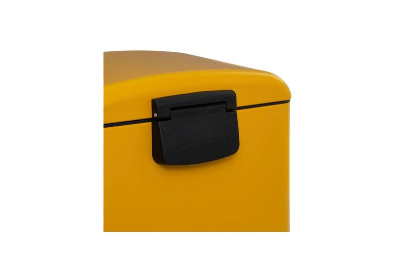 Basurero de pedal 30 L metálico amarillo 5five, primer plano del detalle de la bisagra negra en la tapa