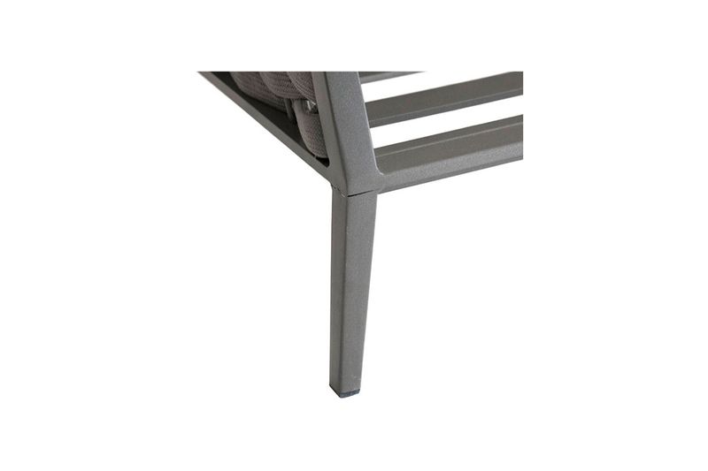 Set de sofá Embruns grafito 5 pz Hespéride, primer plano detalle de la pata y estructura metálica inferior