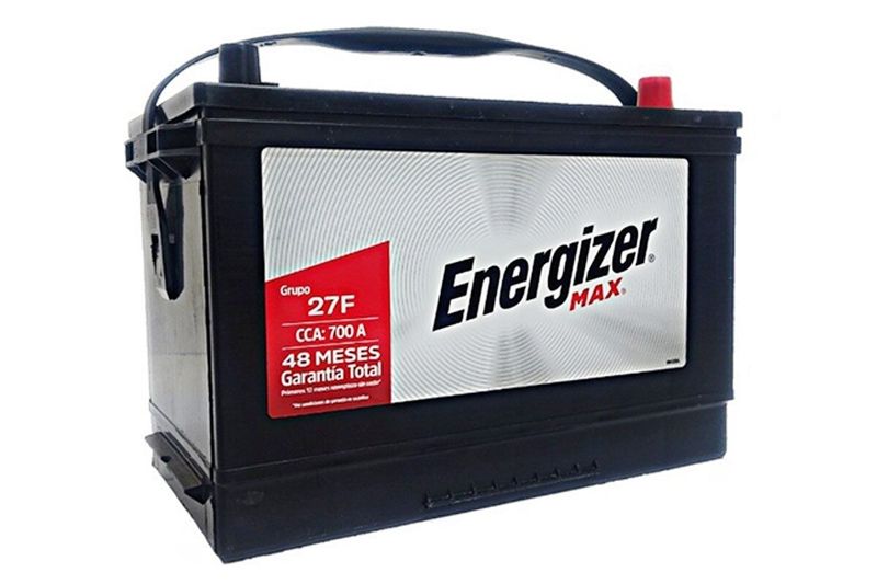 Batería Energizer Max EP-27F-700, CCA 700 amp Energizer, vista frontal de la batería negra con etiqueta blanca y roja