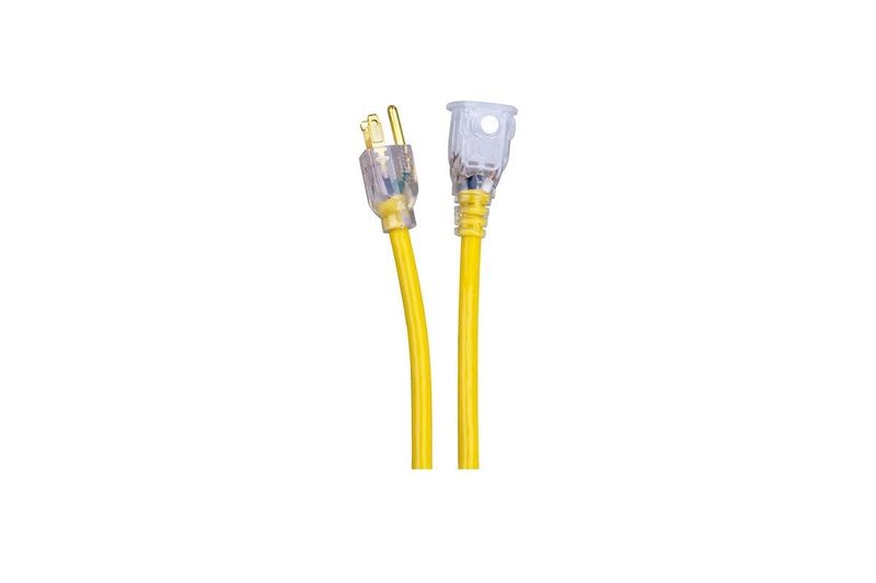Extensión eléctrica 14/3 15 A 125 V 50 pies amarilla Ace, detalle de los conectores macho y hembra transparentes