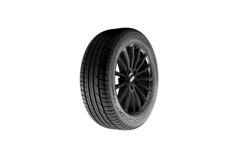 Llanta 265/60R18 Cooper Evolution Sport 110H Cooper, vista diagonal montada sobre rin negro multirradio