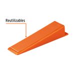 Cuna plástica para nivelador azulejo Truper de 100 unidades y 2 mm, primer plano de una pieza naranja con texto reutilizables