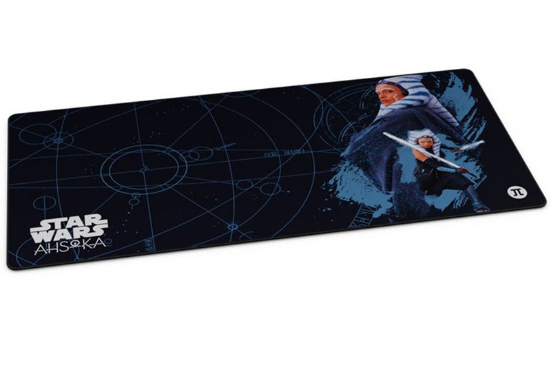Alfombrilla de mouse XXL Ahsoka Tano Gaming Primus, vista superior con diseño de Star Wars y personaje Ahsoka Tano