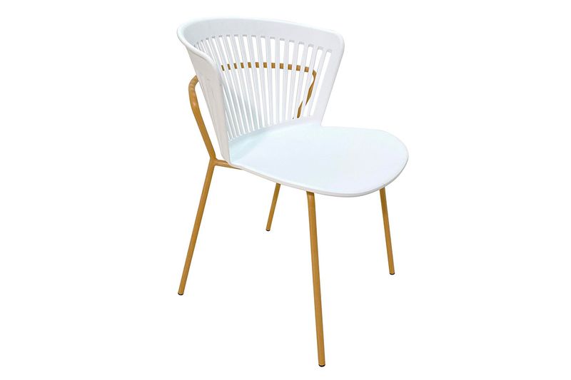 Silla plástica real blanco Concepts, vista diagonal con asiento blanco y patas metálicas color madera