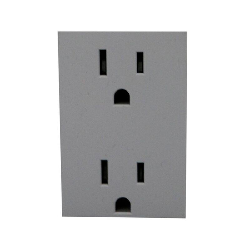 Tomacorriente doble 15 A 120 V 3 módulos gris Matix Go Legrand, vista frontal del dispositivo sobre fondo blanco