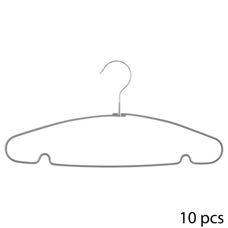 Juego de perchas 10 piezas metálicas 5five Simply Smart, vista frontal de una percha de metal plateado