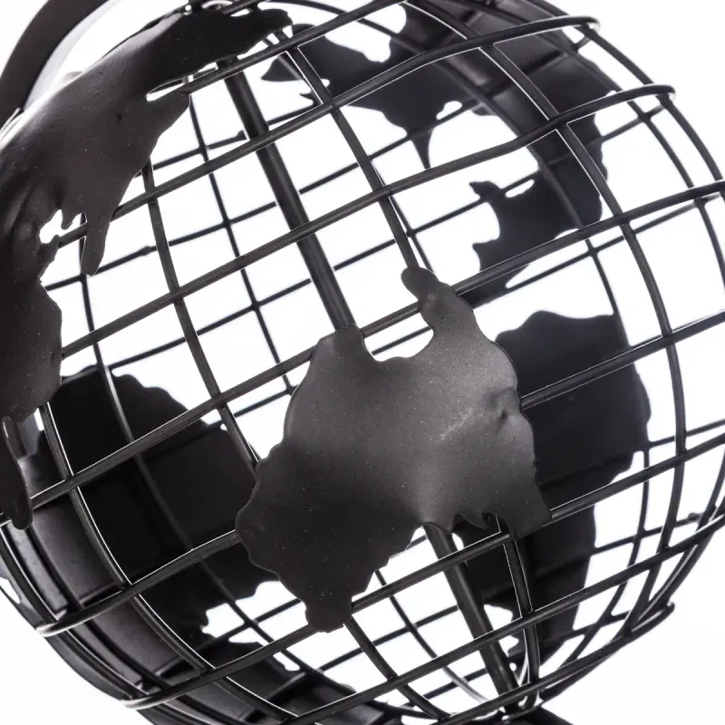 Figura decorativa globo terráqueo metálico 28 cm Atmosphera, primer plano detallado de la estructura de metal negra