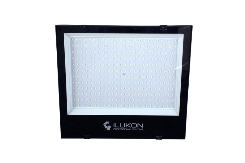 Reflector LED EX Pro 24000 L 6500 K 100-277 V 30 Khrs 200 W Ilukon, vista frontal del panel de luces LED y marco negro