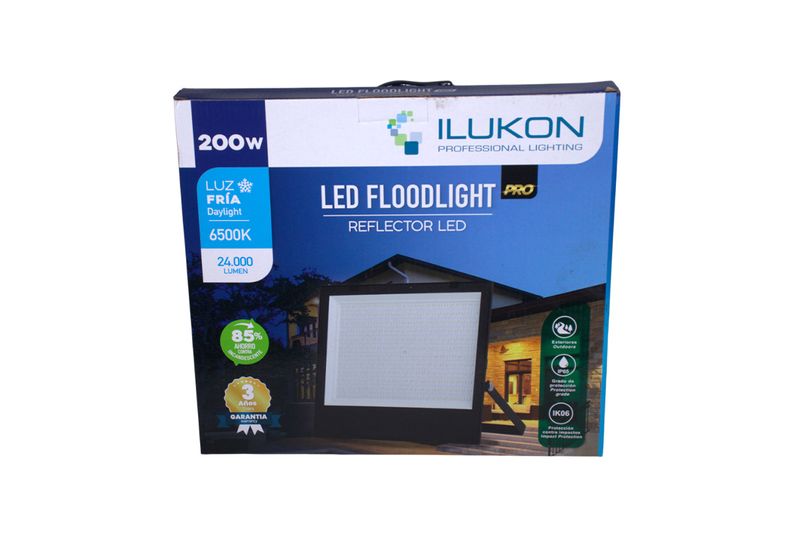 Reflector LED EX Pro 24000 lúmenes 6500k 100-277V 30khrs 200W Ilukon, empaque frontal con ilustración del producto