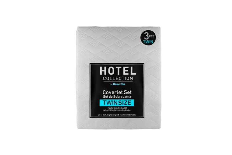 Sobrecama twin 2 piezas blanco Hotel Collection, empaque cerrado con etiqueta negra y blanca