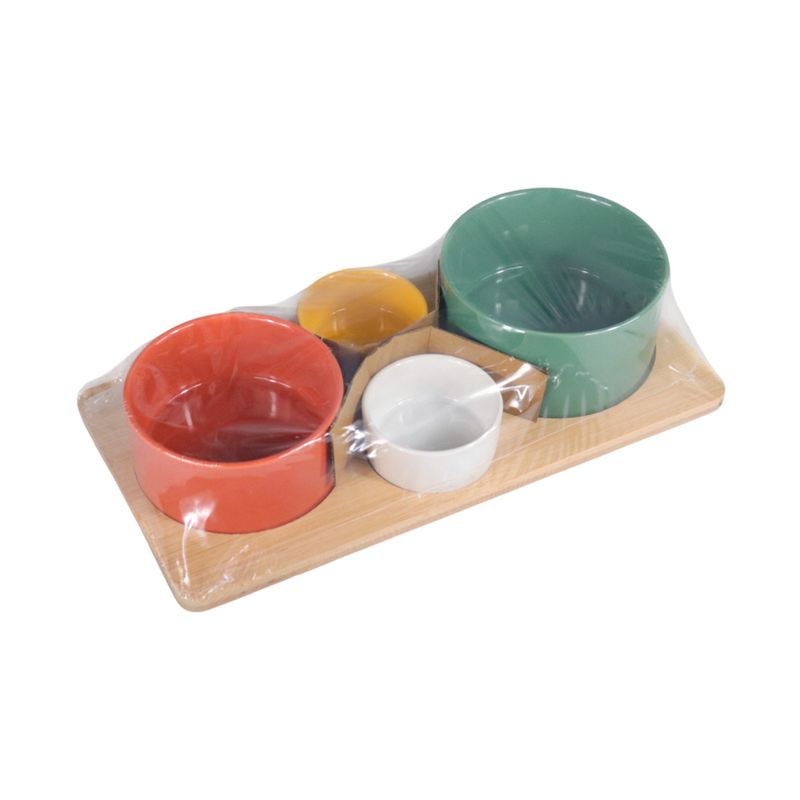 Set de tazón 5 piezas Life Art, tazones de colores rojo, blanco, amarillo y verde en base de madera y empaque plástico