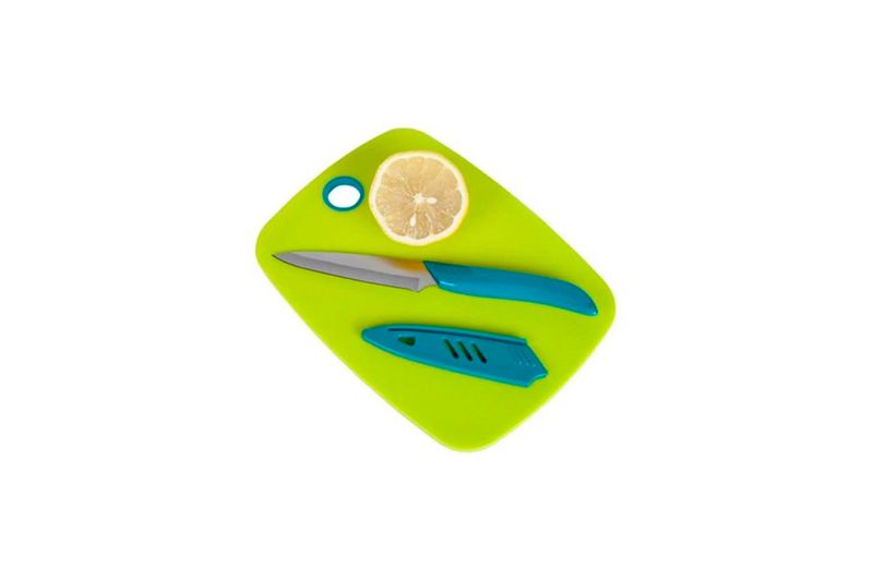 Tabla para picar con cuchillo surt Core Kitchen, tabla verde lima con cuchillo y funda de color azul y rodaja de limón