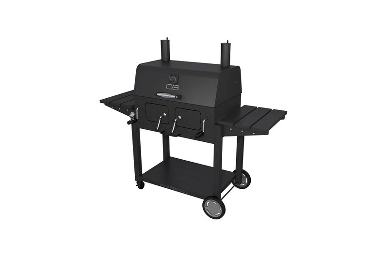 Barbacoa de carbón con ruedas Deluxe C-Line 870 negro Char-Broil, vista frontal completa con repisas laterales y ruedas