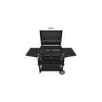 Barbacoa de carbón con ruedas Deluxe C-Line 870 negro Char-Broil, vista frontal con tapa abierta y mesas laterales extendidas