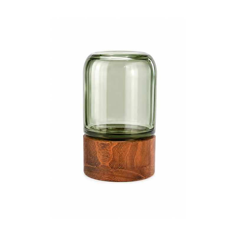Florero decorativo 12 x 12 x 19.5 cm Concepts, recipiente de vidrio verde con base cilíndrica de madera café