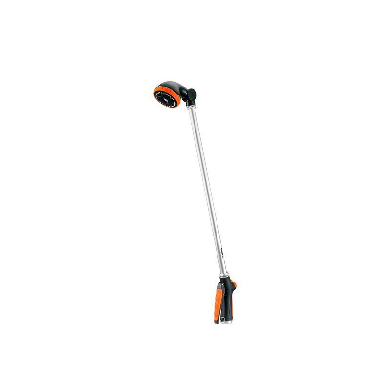 Pistola para riego tipo regadera de 32 pulgadas Truper, vista lateral completa con mango y cabezal naranja